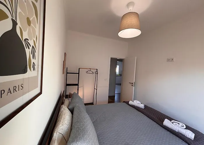 Charming Baixa Iv - 3 アパート