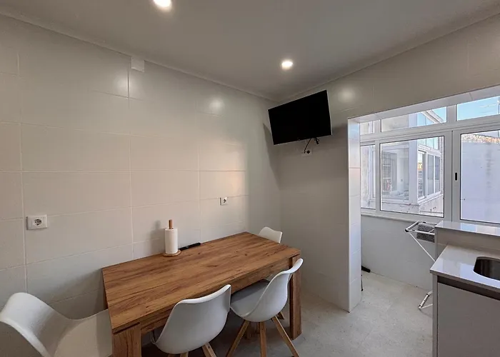 アパート Charming Baixa Iv - 3 *